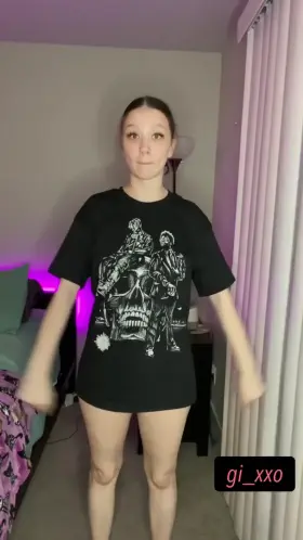 FREE VIDS (LINK in the COMMENTS)