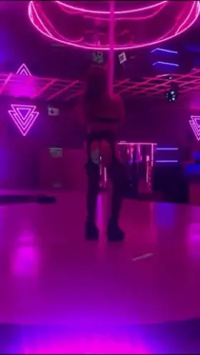 Come have a virtual experience with me on my page 😉