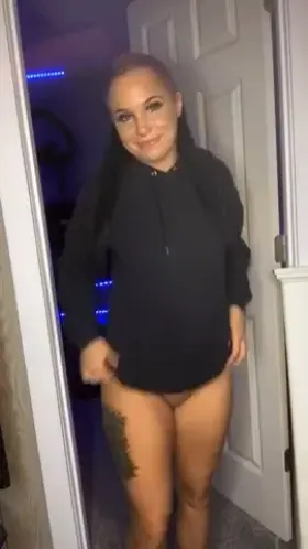 Anyone like small Italian girls?