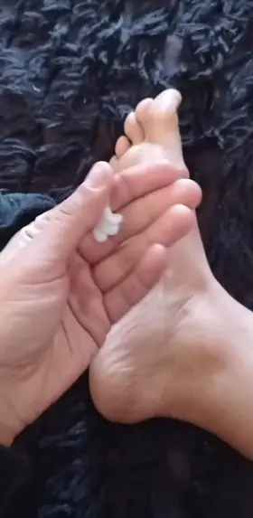 lots of cream after a long day 👅