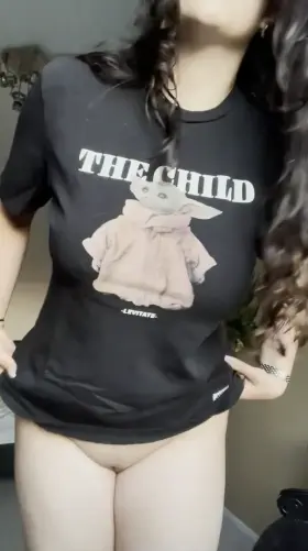 I was a bit shy to post this 🥺 but I hope you like geeky girls ☺️