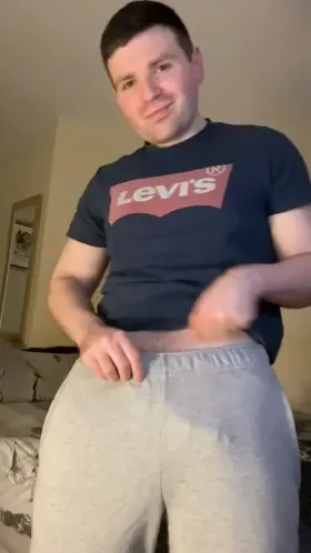 Little Friday strip for y’all from Scotland