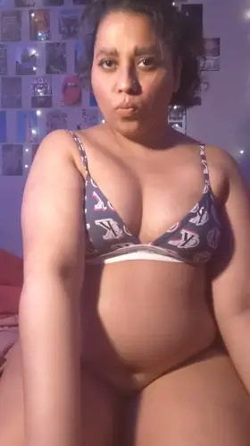 Would you fuck me raw in missionary while making deep eye contact?