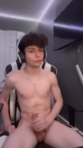 NEED A HAND 😩 (18)