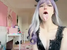 Your GFs kinky step sis comes to visit and shows u a new trick… wyd?