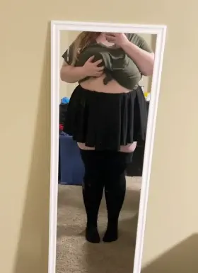 Playing dress up before bed 😇🥰