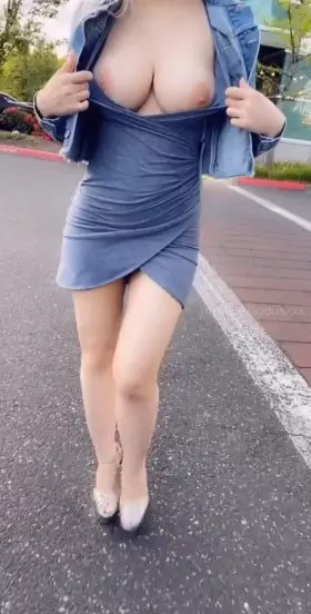 Beautiful Woman Shows Her Boobs Outside Her Apartment