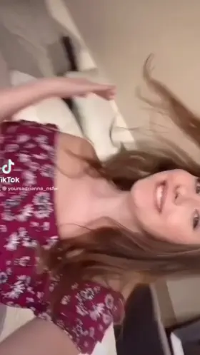 Do you like gently sex or more hard? 😈🥵 19yo