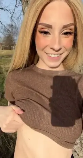 Starting to run out of new places to flash in 😅💕