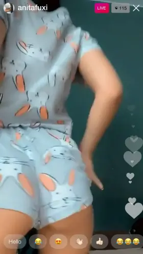 Insta Leak - Do you want to be behind or underneath?