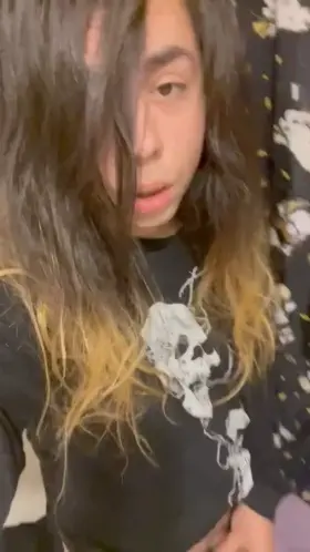 Like sleepy faced girls?