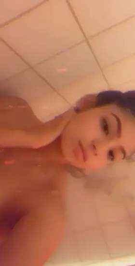Getting ready for tonight (f)