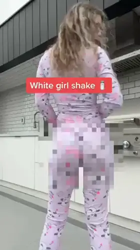 [kik: kinkyjake19] Looking for dom to make me edge and melt my brain 😈. Home alone high af lying naked on my bed, come and mess with me maybe even blackmail me to pump all night...