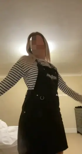 Do you think my outfit makes my ass look fat? [F]