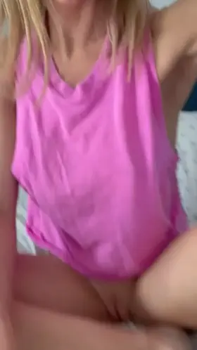 Naughty moms prefer it in the stink hole……45f