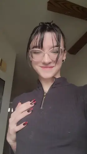 Give my girl kisses!