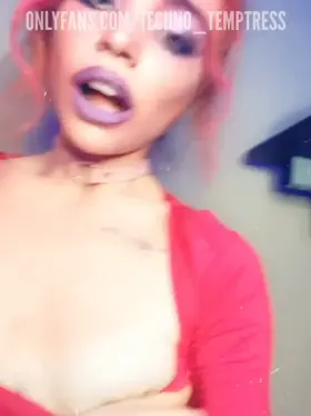 Uploading full 5+ min video of me teasing as princess bubblegum tonight on my OF! I’ve done her as a raver but not nsfw yet! Was so fun 🤩