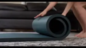 Mom Goes Nude Aaliyah Love and Vanna Bardot