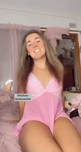 I would love to be a bottom for her