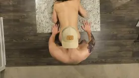 [Video] This is how I treat hubbies friends when they come over 😈💍