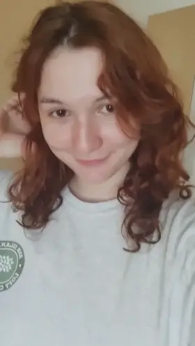 [GIF] Hello, I'm here to brighten your day