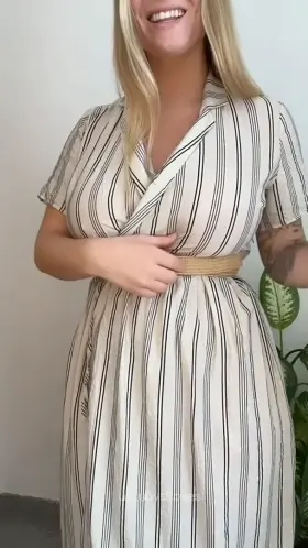 I love when aunty comes to baby sit...😳🥺