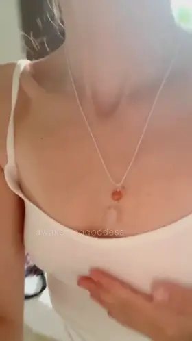 Would you join this 31yo mom for some dirty sex?