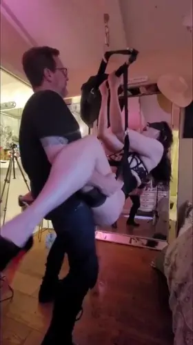 [MF] Giving the term swingers a whole new name