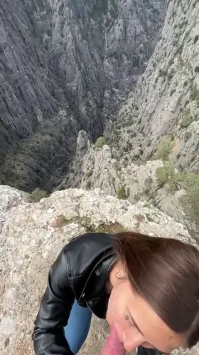 Grab my hips and fuck me in this position [F] [M]