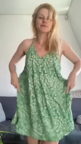 Do you like my dress?