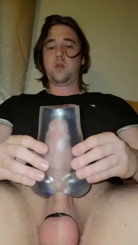 I used to be nervous about people seeing me naked😊