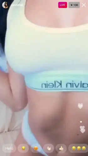 Brаinlеss is her natural state🍑