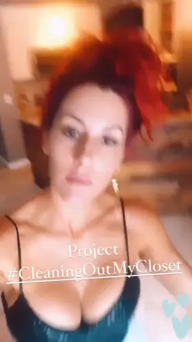 Santana Garrett has some big tits