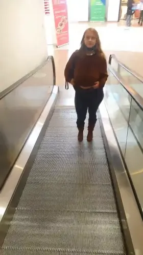 On this special day I wish you a nice evening and lots of gifts.And here is a little gift from me.