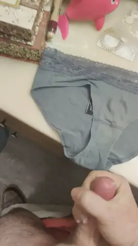 Friend wanted me to cum on her panties and show her 😏