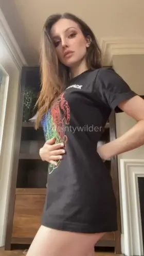 Couldn’t decide whether to do a titty reveal or a booty reveal, so here’s both