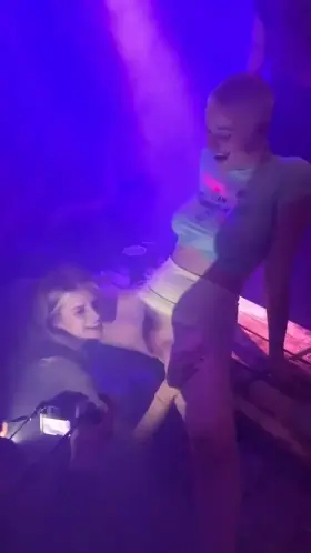 Eating pussy at the club