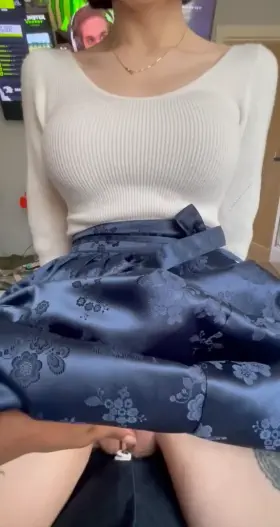 I try so hard to be a good Korean Princess but makes me do so many naughty things 😩