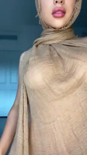 Any love To Arab Girls ? ( More Free Content Of Her In The Comment )