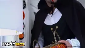 Would you TRICK or TREAT this Halloween slut?