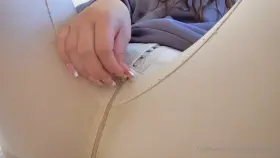 😍 This fat pussy is so delicious 😋 ⬇️