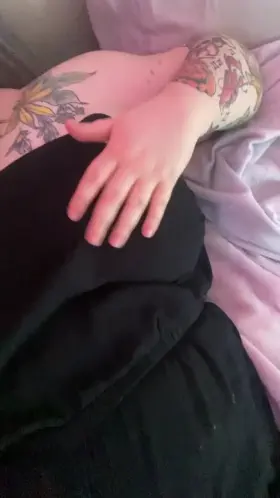 I love having my nipples pinched soooo much.