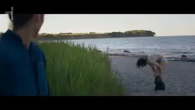 Private beach (Sabine Timoteo & Meret Becker - Wer hat eigentlich die Liebe erfunden? (DE-CH2018))