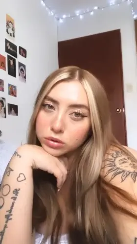 Ready for a morning's hug, would you hug me from the back ?