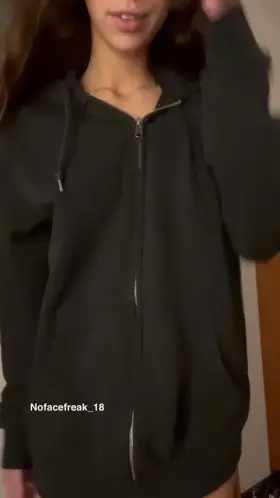 Would you expect such a body under my hoodie?