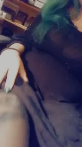 I’m in love with my new stockings so I wanted to show them off