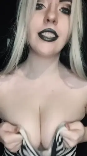 Crawling in my skin, these wounds they will not heal. Fear is how I fall, confusing what is real. 🎶