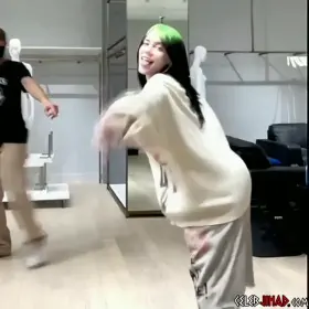 Billie Eilish shaking her ass