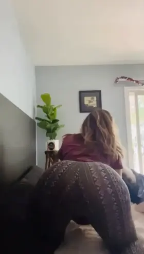 Remy shaking her fat ass on twitter