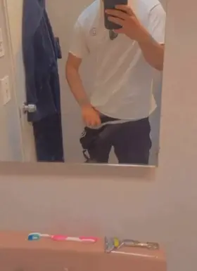 Young, hung, & love to show off 😉